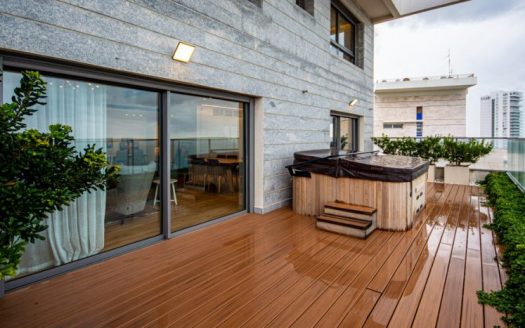 Duplex Apartment with Breathtaking Sea View, Netanya, ISRAEL – 8,500,000 ILS