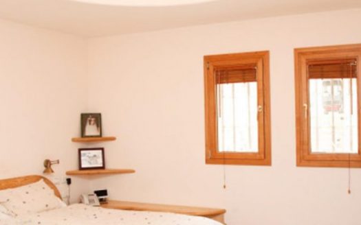 Oustanding three-story home in Jewish Quarter – Old City – Jerusalem