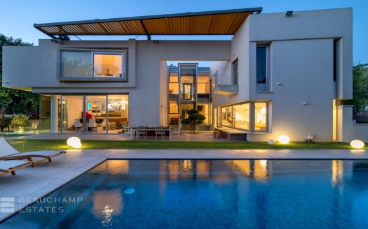 Unique Modern Villa in Herzliya Pituach, Israel – 18,351,268 ILS
