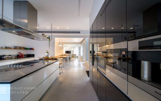 Unique Modern Villa in Herzliya Pituach, Israel – 18,351,268 ILS