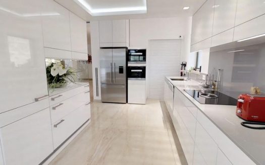 3 Bedroom Apartment for SALE in Rechavia, Jerusalem – 12,599,905 ILS