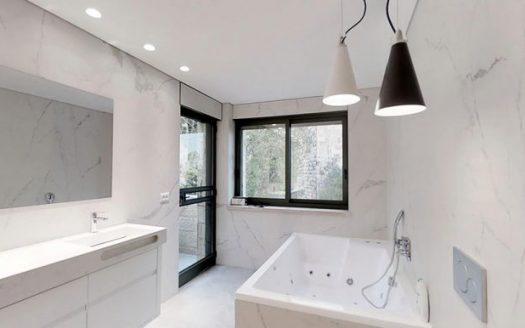 3 Bedroom Apartment for SALE in Rechavia, Jerusalem – 12,599,905 ILS