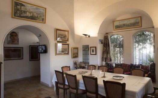 Historic House for SALE in Yemin Moshe, Jerusalem – 15,355,485 ILS