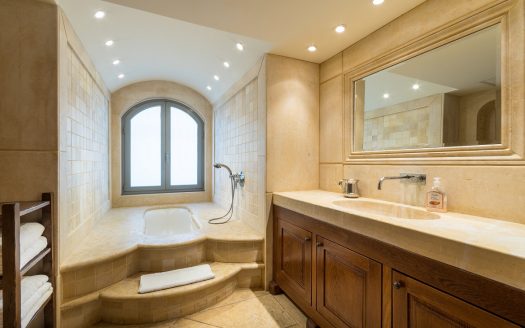 Magnificent semi-detached House for SALE in Jerusalem, Rechavia – 20,092,922 ILS