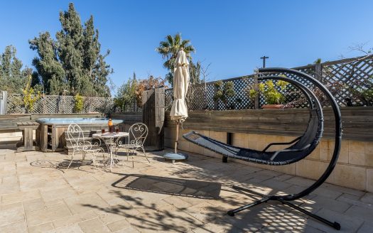 Magnificent semi-detached House for SALE in Jerusalem, Rechavia – 20,092,922 ILS