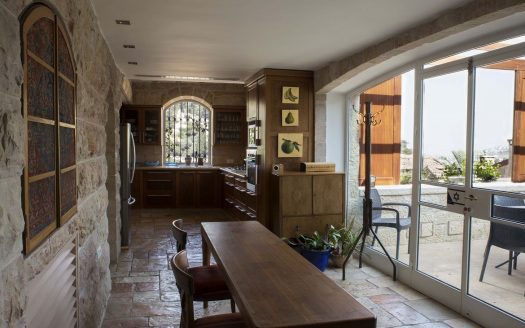 Historic House for SALE in Yemin Moshe, Jerusalem – 15,355,485 ILS